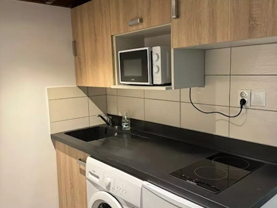 Immagine 7 di Appartamento in affitto  in Rue des Renaudes a Paris 17