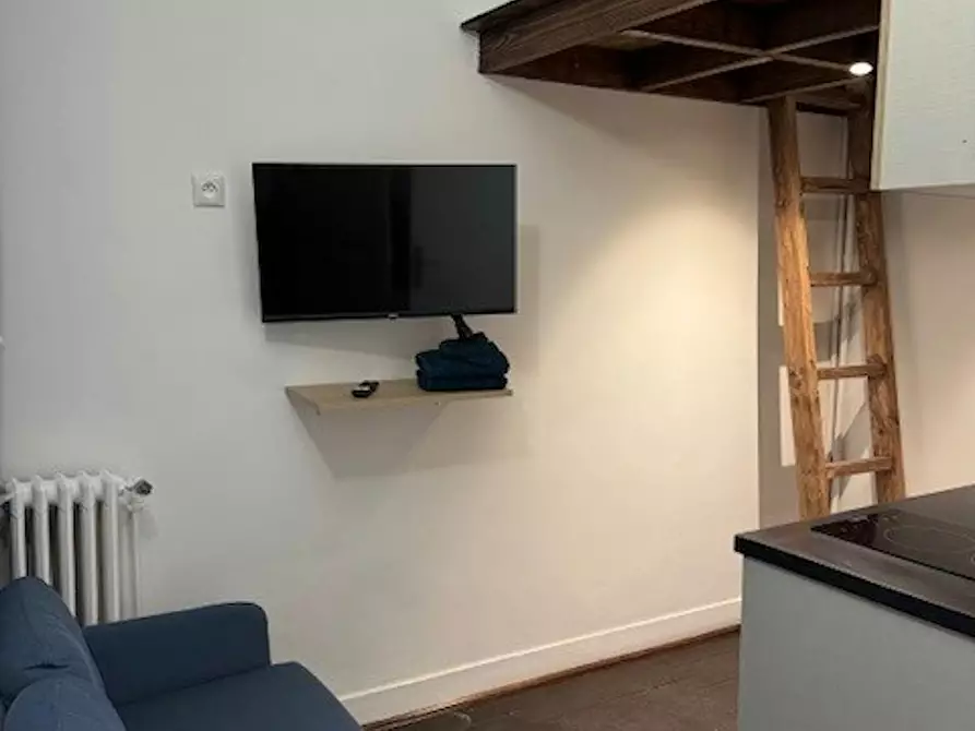Immagine 2 di Appartamento in affitto  in Rue des Renaudes a Paris 17