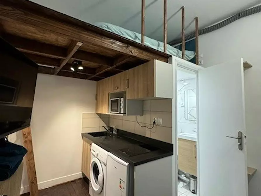 Immagine 3 di Appartamento in affitto  in Rue des Renaudes a Paris 17