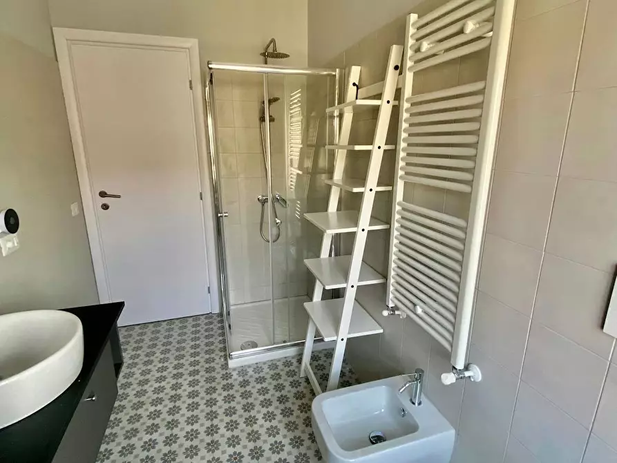 Immagine 5 di Appartamento in affitto  in Via Renzo da Ceri a Roma