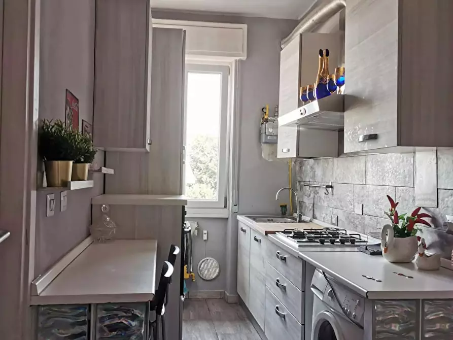 Immagine 6 di Camera in affitto  in Via Vittorio Scialoia a Milano