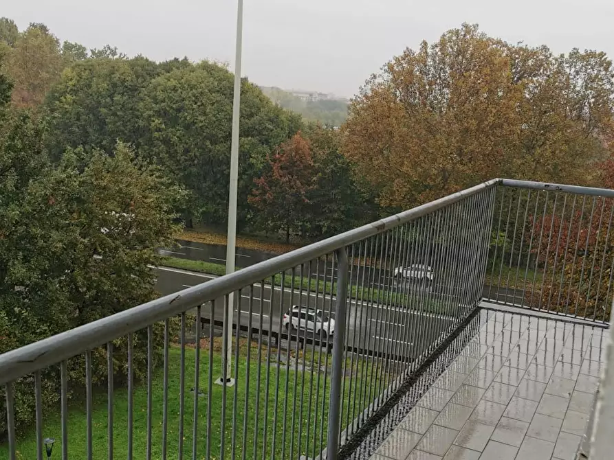 Immagine 4 di Camera in affitto  in Via Vittorio Scialoia a Milano