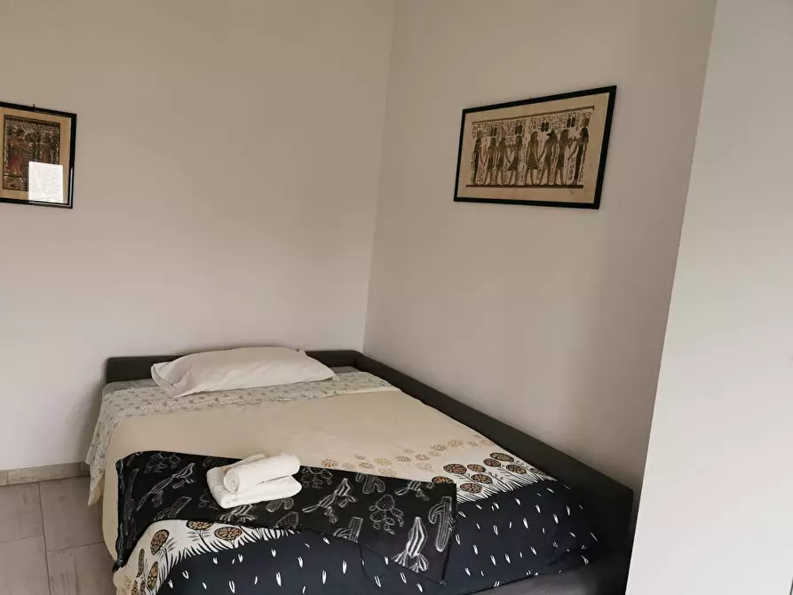 Immagine 3 di Camera in affitto  in Via Vittorio Scialoia a Milano