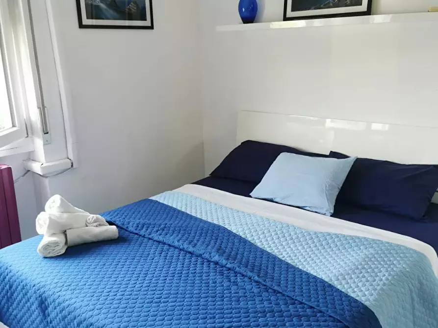 Immagine 1 di Camera in affitto  in Via Vittorio Scialoia a Milano