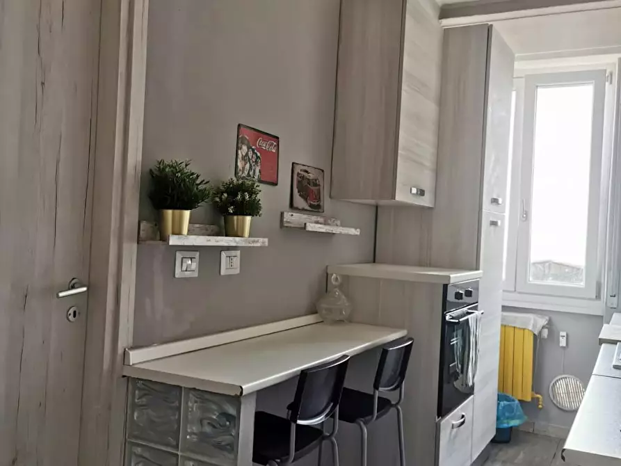 Immagine 5 di Camera in affitto  in Via Vittorio Scialoia a Milano