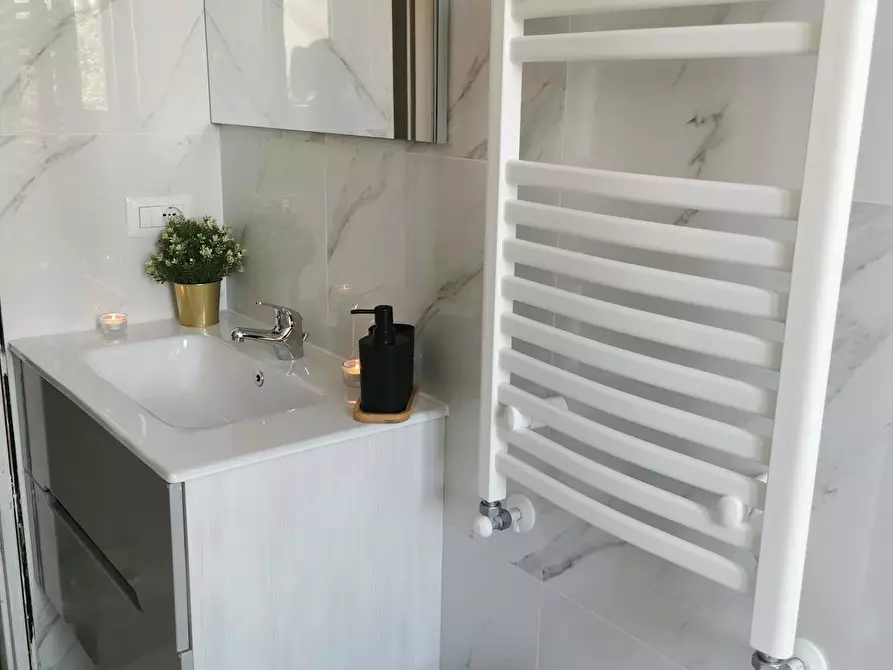 Immagine 9 di Camera in affitto  in Via Vittorio Scialoia a Milano