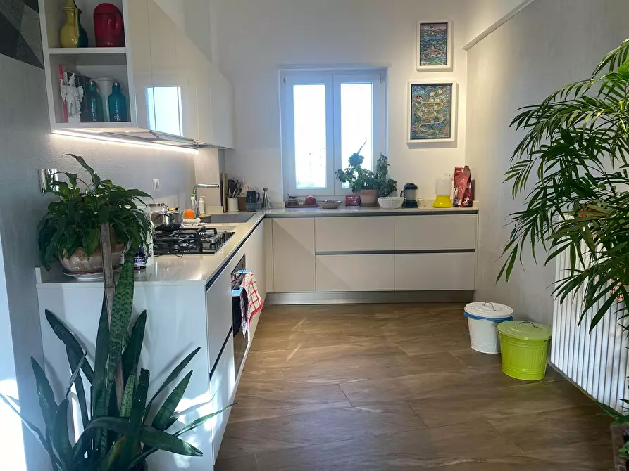 Immagine 8 di Camera in affitto  in Via Ostiense a Roma