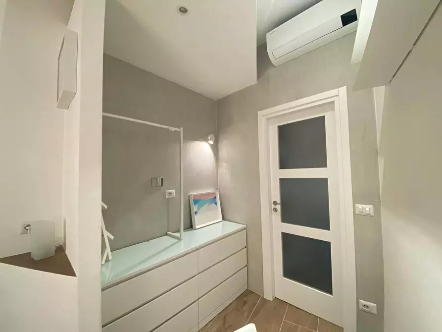 Immagine 4 di Camera in affitto  in Via Ostiense a Roma