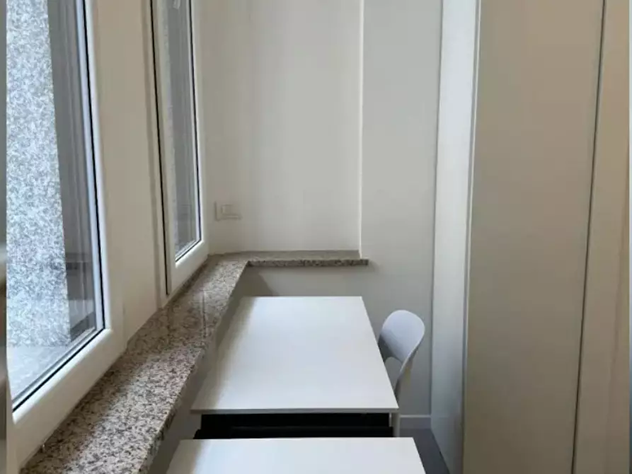 Immagine 5 di Camera in affitto  in Via Pietro Marocco a Milano