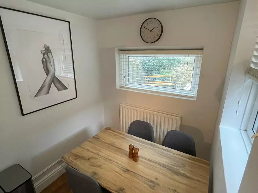 Immagine 6 di Casa indipendente in affitto  in Serpentine Road a 