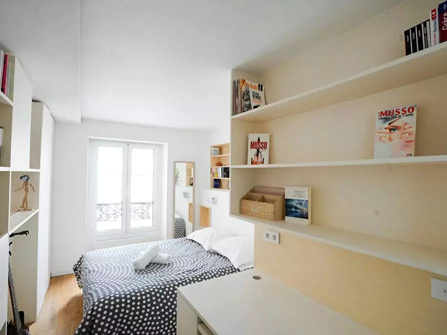 Immagine 2 di Appartamento in affitto  in Impasse Boutron a Paris