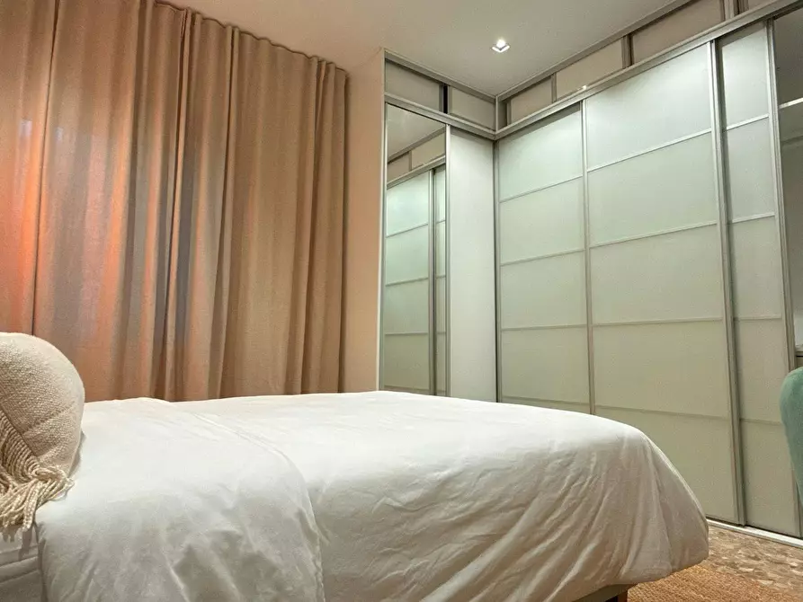 Immagine 4 di Camera in affitto  in Carrer de l'Omet a Valencia