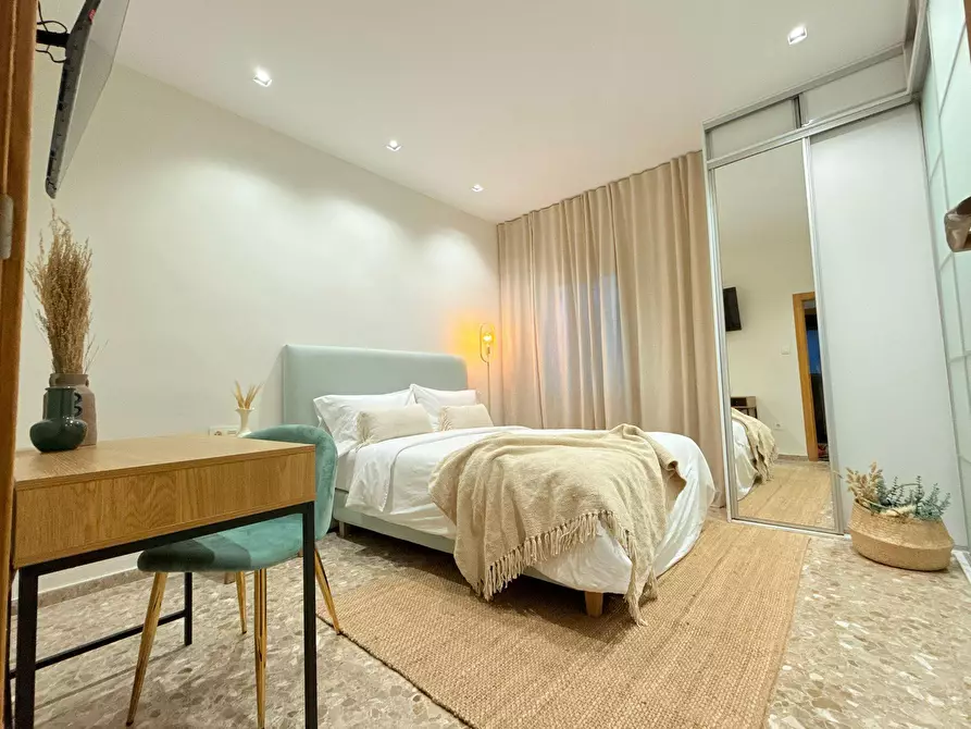 Immagine 3 di Camera in affitto  in Carrer de l'Omet a Valencia