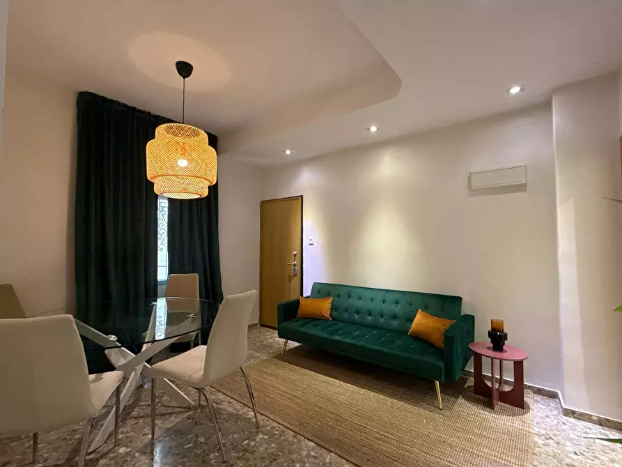 Immagine 6 di Camera in affitto  in Carrer de l'Omet a Valencia