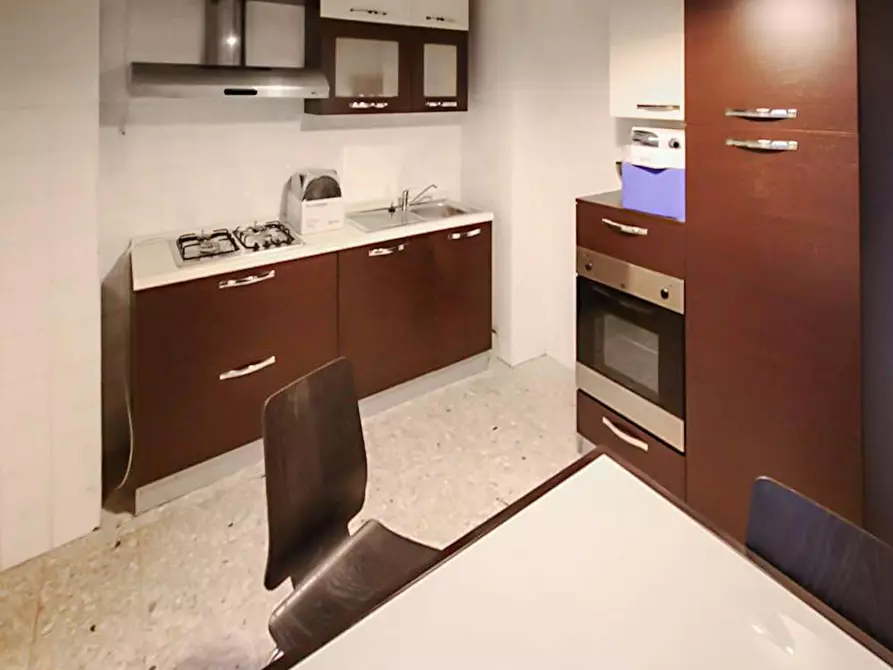 Immagine 6 di Camera in affitto  in Viale Campania a Milano