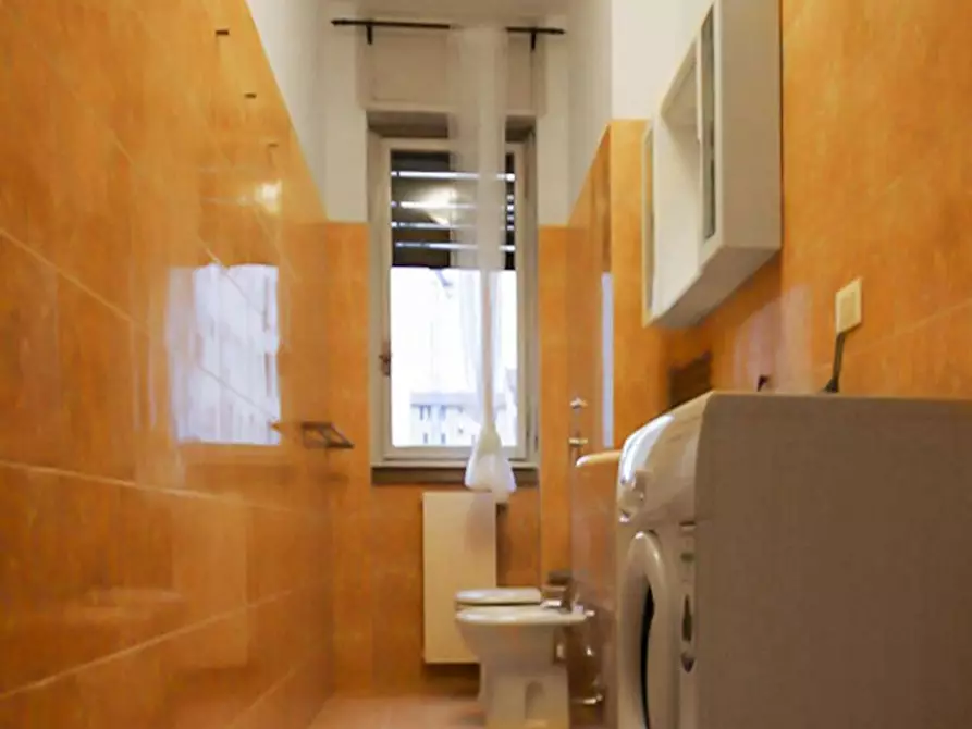 Immagine 8 di Camera in affitto  in Viale Campania a Milano