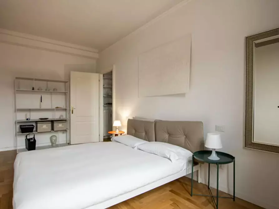 Immagine 1 di Appartamento in affitto  in Via Novara a Milano