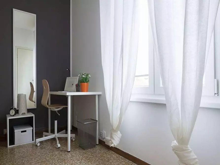 Immagine 5 di Camera in affitto  in Viale Carlo Espinasse a Milano