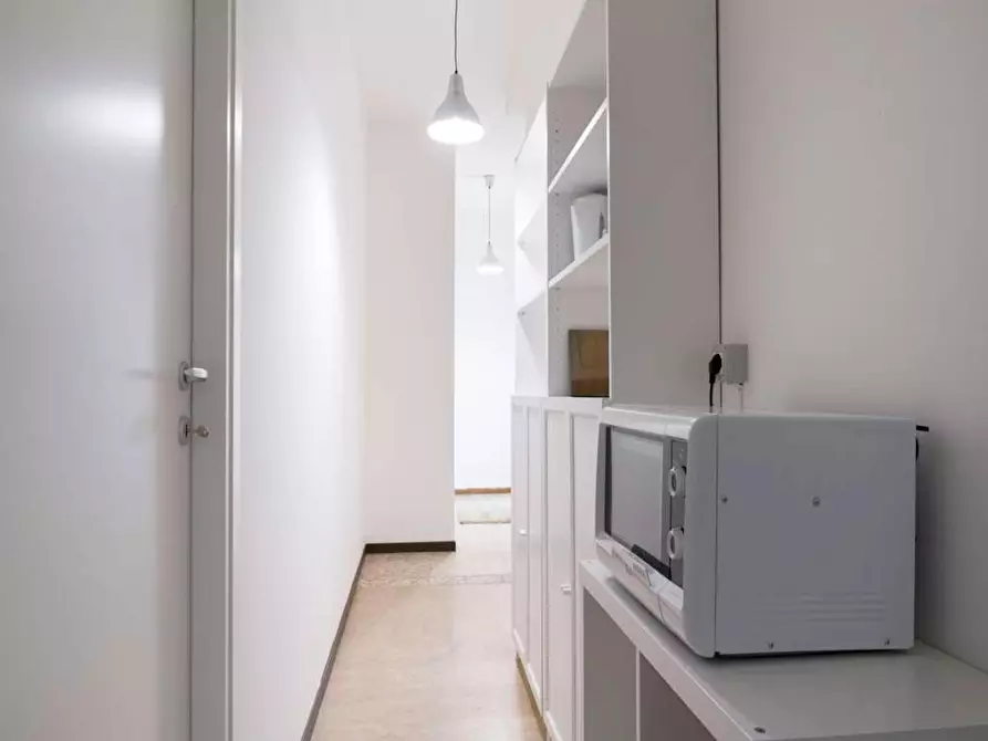 Immagine 10 di Camera in affitto  in Viale Carlo Espinasse a Milano