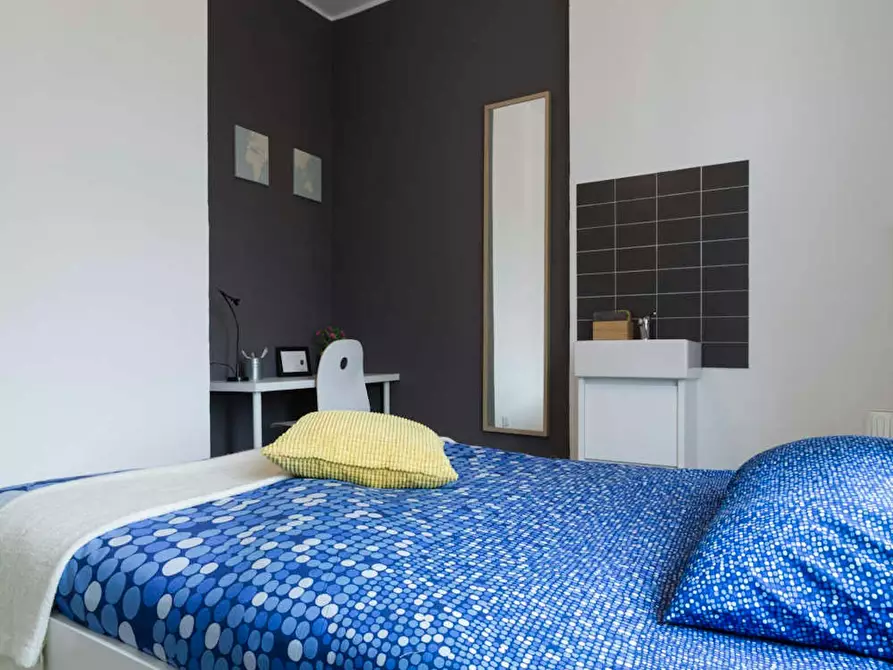 Immagine 3 di Camera in affitto  in Viale Carlo Espinasse a Milano