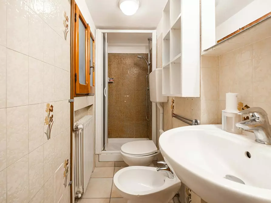 Immagine 7 di Camera in affitto  in Via Zamboni a Bologna