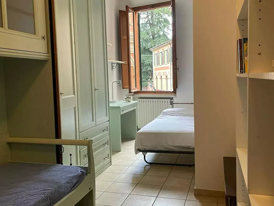 Immagine 8 di Camera in affitto  in Via Zamboni a Bologna