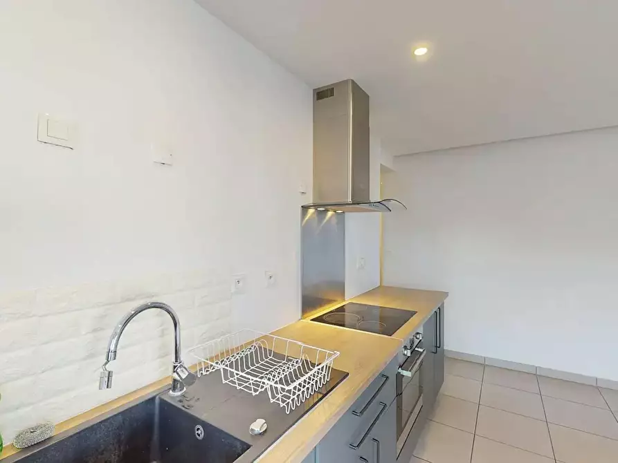 Immagine 8 di Camera in affitto  in Rue Jean Claude Perillat a Étrembières