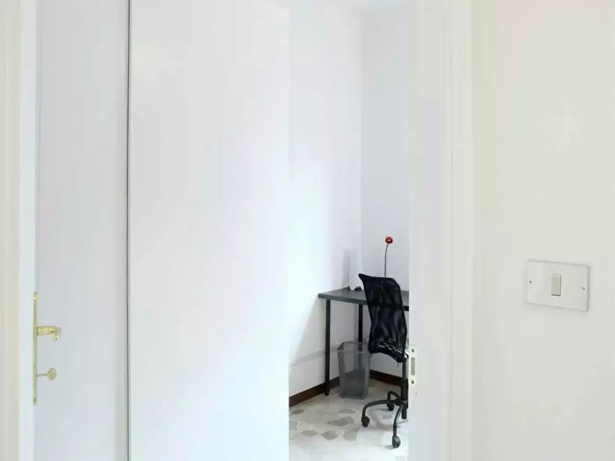 Immagine 9 di Camera in affitto  in Via Salvatore Barzilai a Milano