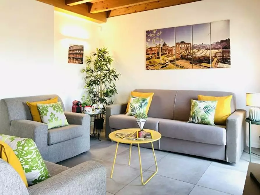 Immagine 1 di Appartamento in affitto  in Via Neera a Milano