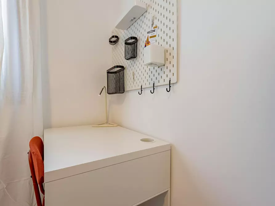 Immagine 4 di Camera in affitto  in Calle de Santa Engracia a Madrid