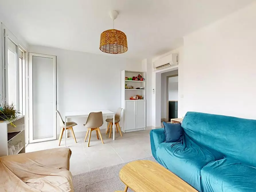 Immagine 4 di Camera in affitto  in Rue Josias Paut a Nîmes