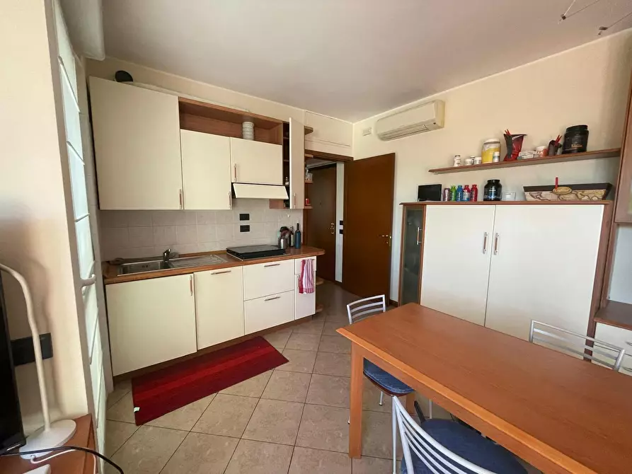 Immagine 8 di Appartamento in affitto  in Via Luigi Alamanni a Milano