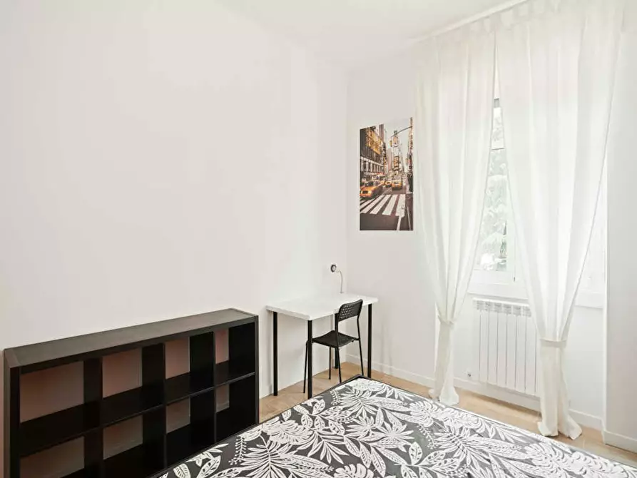 Immagine 4 di Camera in affitto  in Viale Legioni Romane a Milano