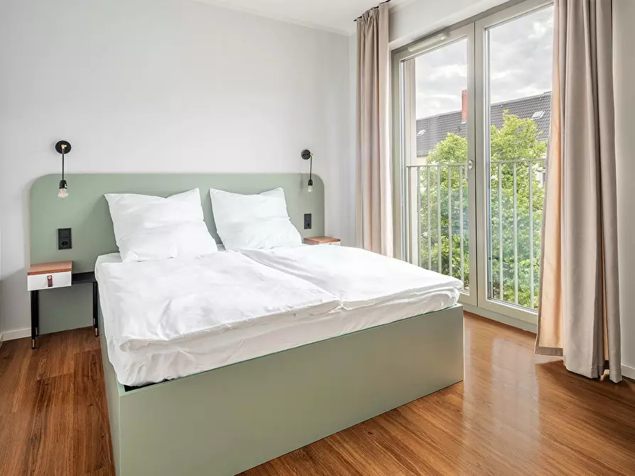 Immagine 5 di Appartamento in affitto  in Braunschweiger Straße a Berlin