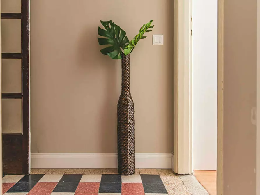 Immagine 10 di Camera in affitto  in Via Spalato a Milano