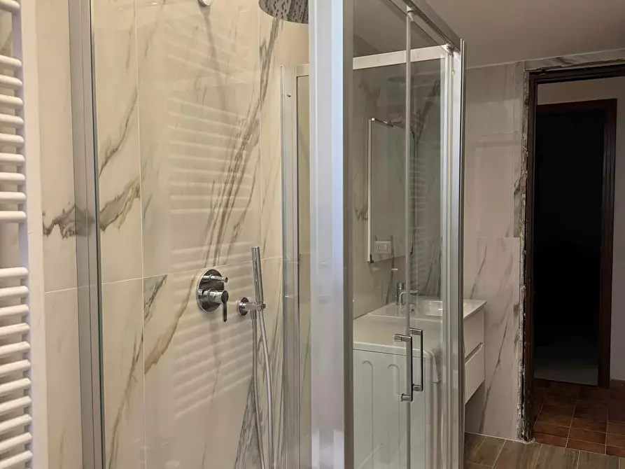 Immagine 4 di Appartamento in affitto  in Via Tonale a Milano