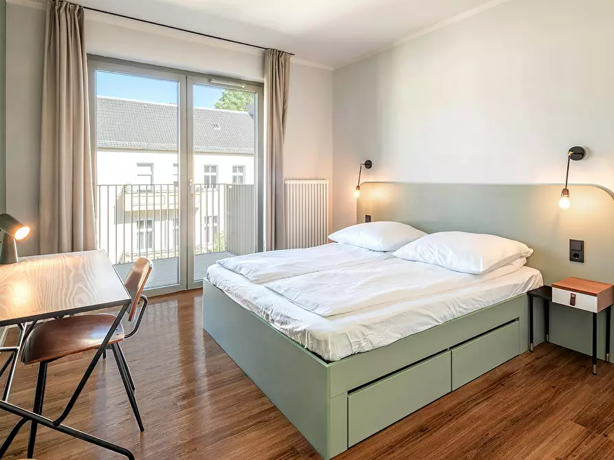 Immagine 4 di Appartamento in affitto  in Braunschweiger Straße a Berlin