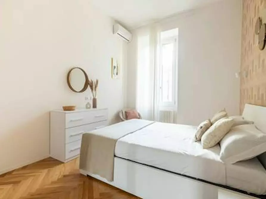 Immagine 6 di Appartamento in affitto  in Via Catone a Roma