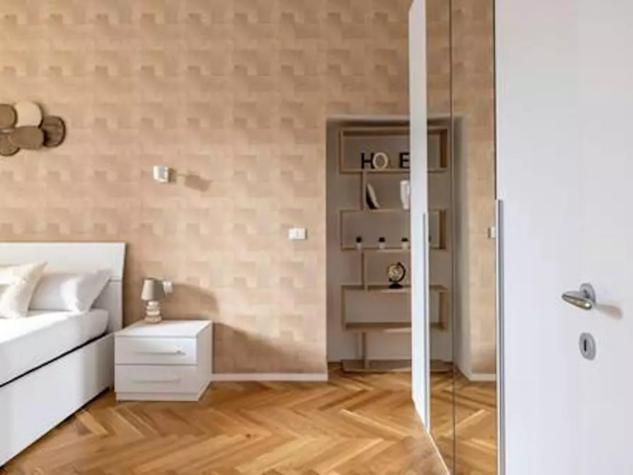 Immagine 5 di Appartamento in affitto  in Via Catone a Roma