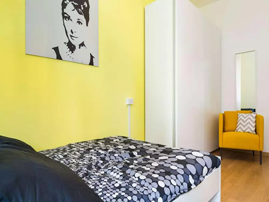 Immagine 4 di Camera in affitto  in Via dei Mandorli a Buccinasco