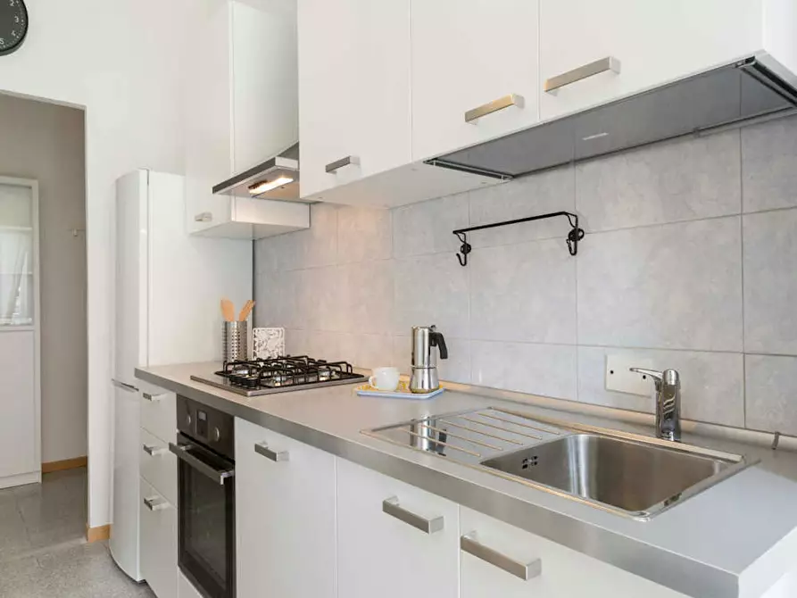 Immagine 8 di Camera in affitto  in Via dei Mandorli a Buccinasco