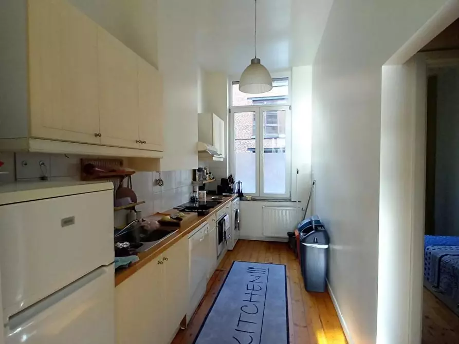 Immagine 2 di Appartamento in affitto  in Chaussée Saint-Pierre a Etterbeek