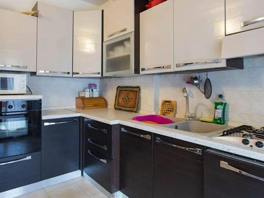 Immagine 4 di Appartamento in affitto  in Via Giovanni Segantini a Milano