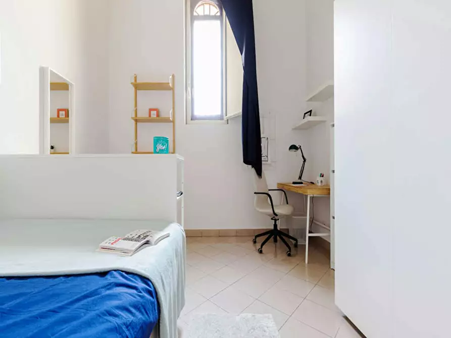 Immagine 3 di Camera in affitto  in Via Boncompagni a Roma