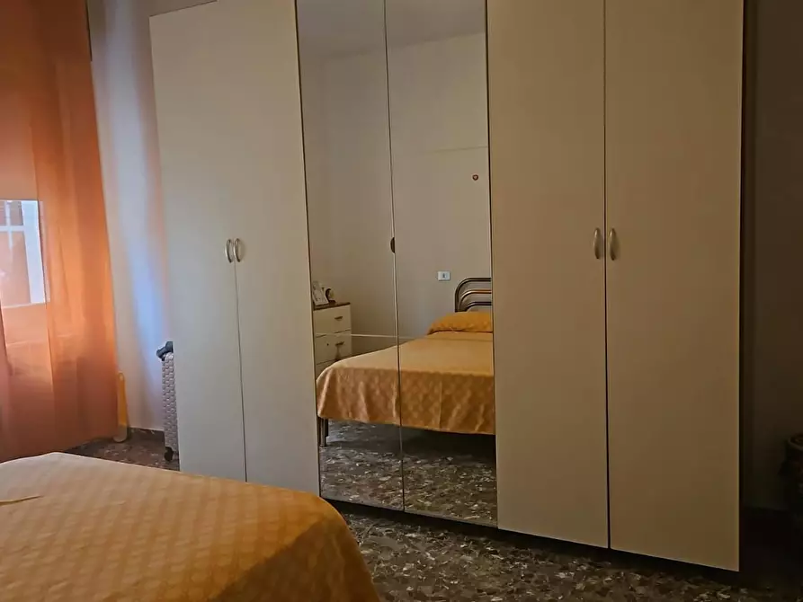 Immagine 3 di Camera in affitto  in Via Luca della Robbia a Bologna