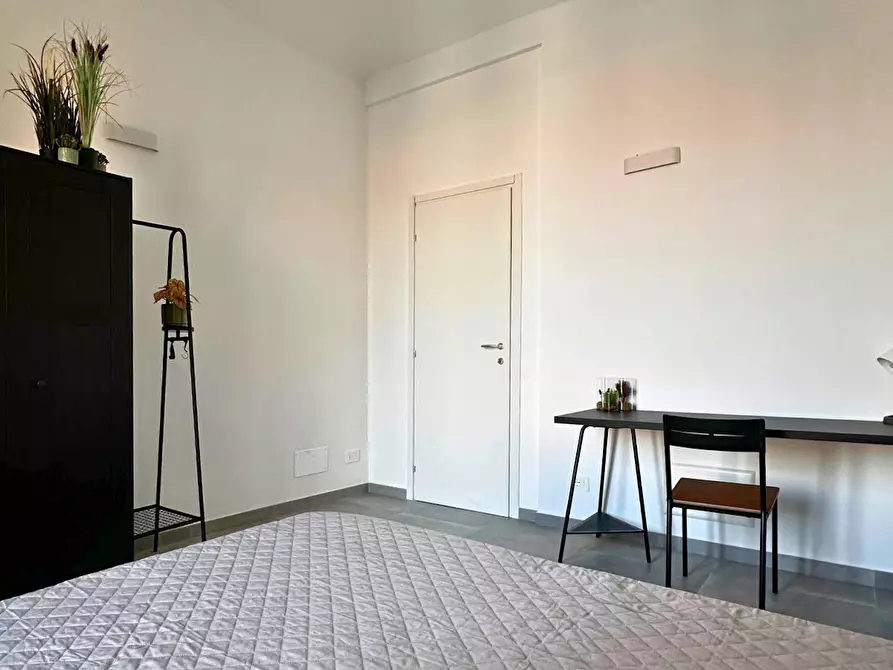 Immagine 4 di Camera in affitto  in Via Rivalta a Torino