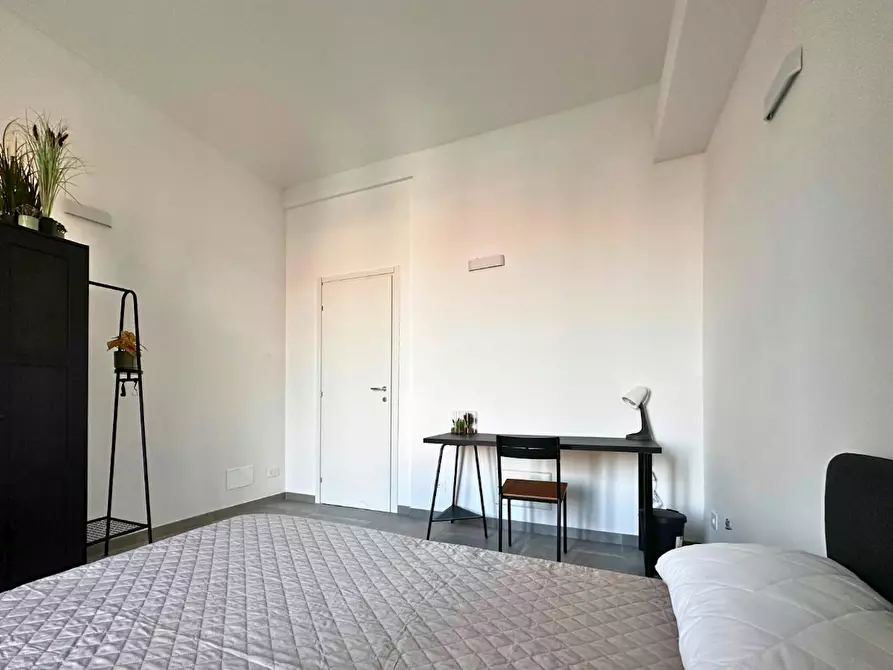 Immagine 5 di Camera in affitto  in Via Rivalta a Torino