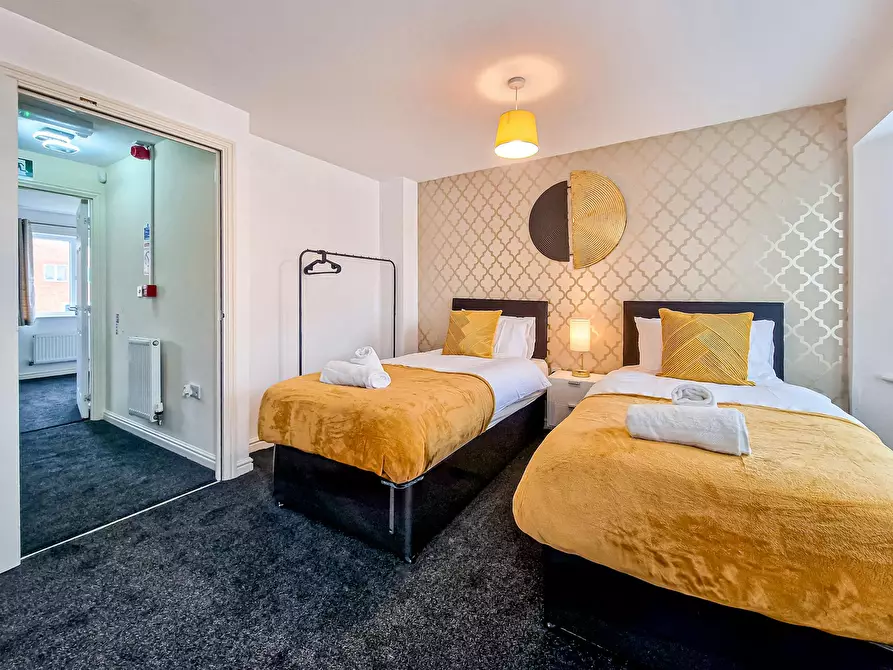 Immagine 4 di Casa indipendente in affitto  in Shropshire Drive a 