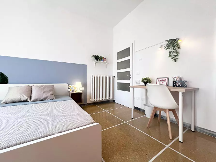 Immagine 5 di Camera in affitto  in Via Toscana a Bologna