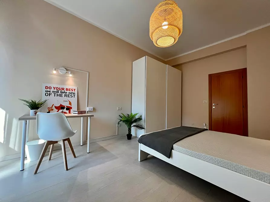 Immagine 6 di Camera in affitto  in Via Toscana a Bologna